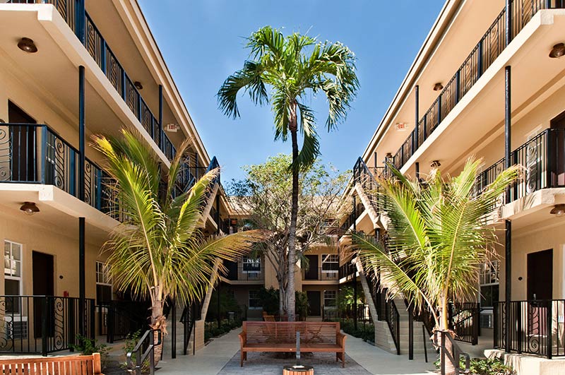 Sunbrite Apartment. Courtyard, Front View.